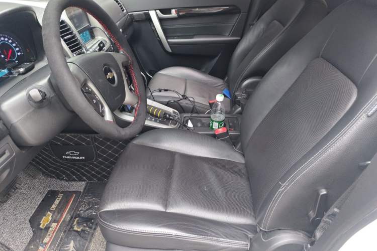 Used Chevrolet Captiva 2014 2.4L 4x4 Flagship Edition 7 Seats Left Front Seat