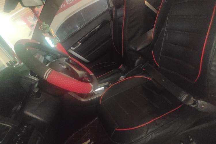Used Chevrolet Captiva 2014 2.4L 4x4 Flagship Edition 7 Seats Left Front Seat