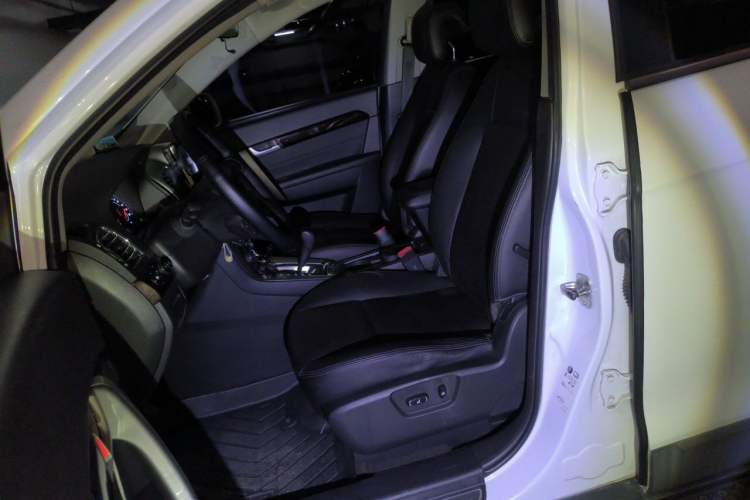 Used Chevrolet Captiva 2014 2.4L 4x4 Flagship Edition 7 Seats Left Front Seat
