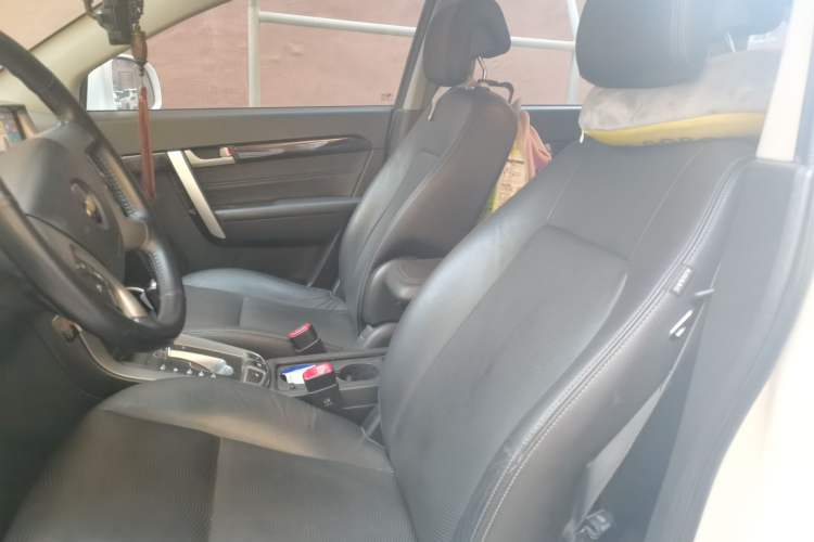 Used Chevrolet Captiva 2014 2.4L 4x4 Flagship Edition 7 Seats Left Front Seat