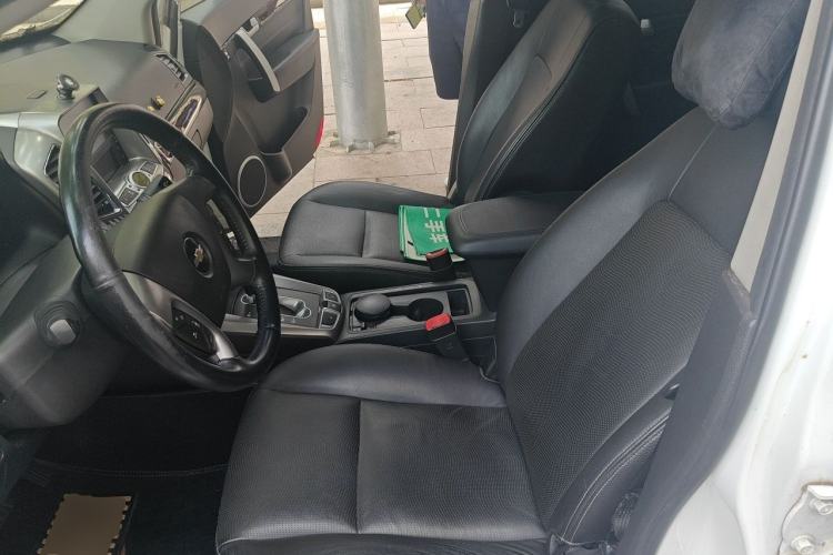 Used Chevrolet Captiva 2014 2.4L 4x4 Flagship Edition 7 Seats Left Front Seat