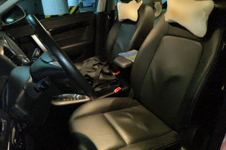 Used Chevrolet Captiva 2014 2.4L Two-Wheel Drive Urban Version 7 Seats Left Front Seat