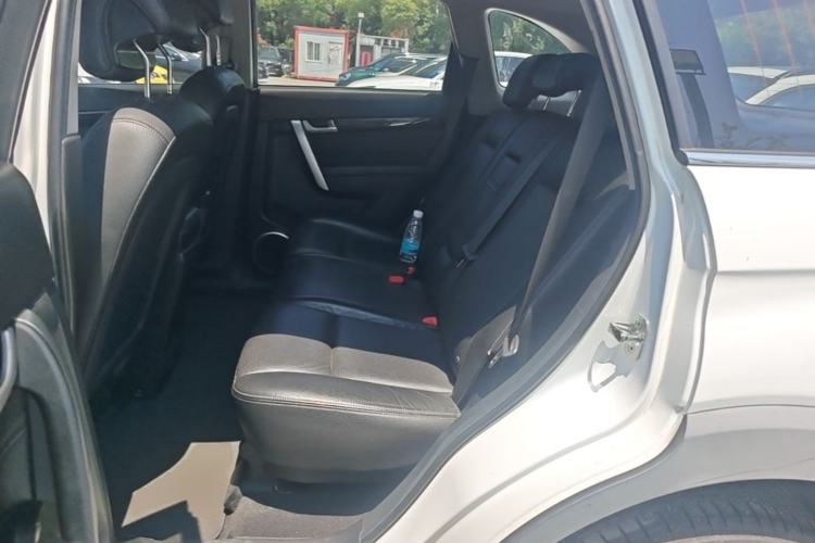 Used Chevrolet Captiva 2014 2.4L 4x4 Flagship Edition 7 Seats Left Rear Seat