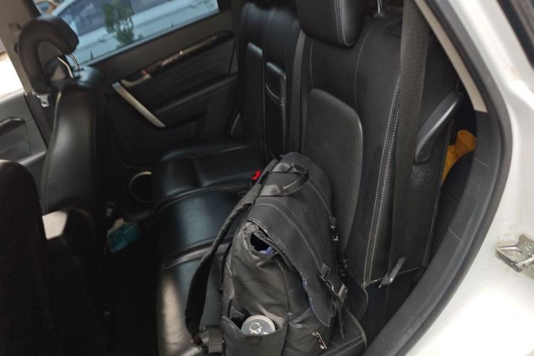Used Chevrolet Captiva 2014 2.4L 4x4 Flagship Edition 7 Seats Left Rear Seat