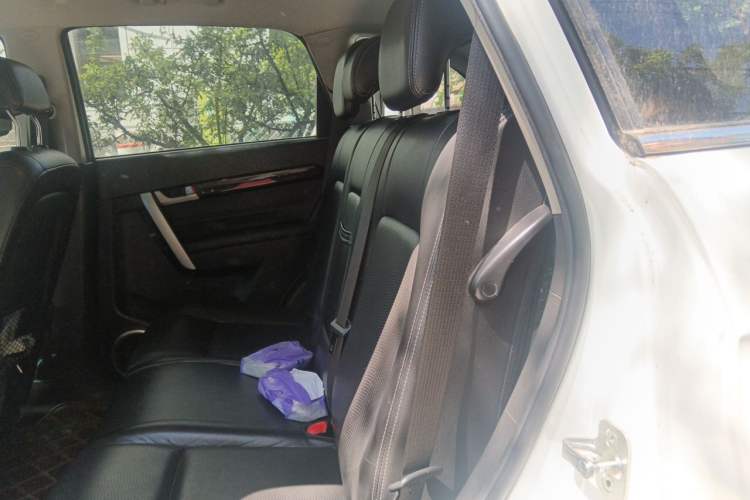 Used Chevrolet Captiva 2014 2.4L 4x4 Flagship Edition 7 Seats Left Rear Seat
