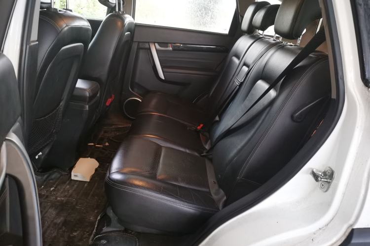 Used Chevrolet Captiva 2014 2.4L 4x4 Flagship Edition 7 Seats Left Rear Seat