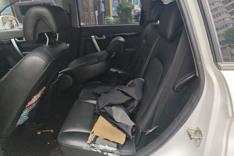 Used Chevrolet Captiva 2014 2.4L 4x4 Flagship Edition 7 Seats Left Rear Seat