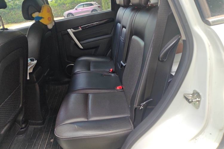 Used Chevrolet Captiva 2014 2.4L 4x4 Flagship Edition 7 Seats Left Rear Seat