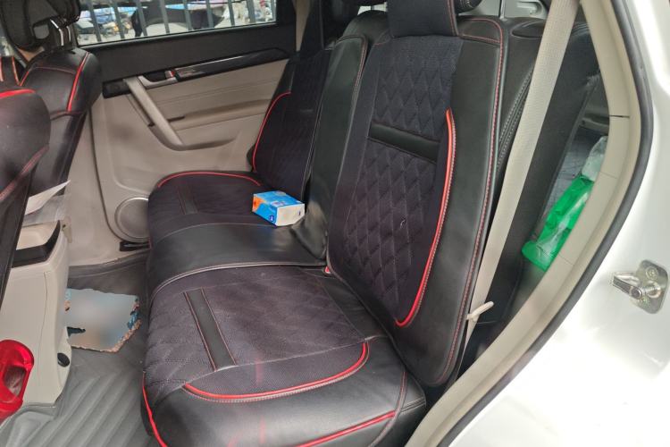 Used Chevrolet Captiva 2014 2.4L 4x4 Luxury Edition 5 Seats Left Rear Seat