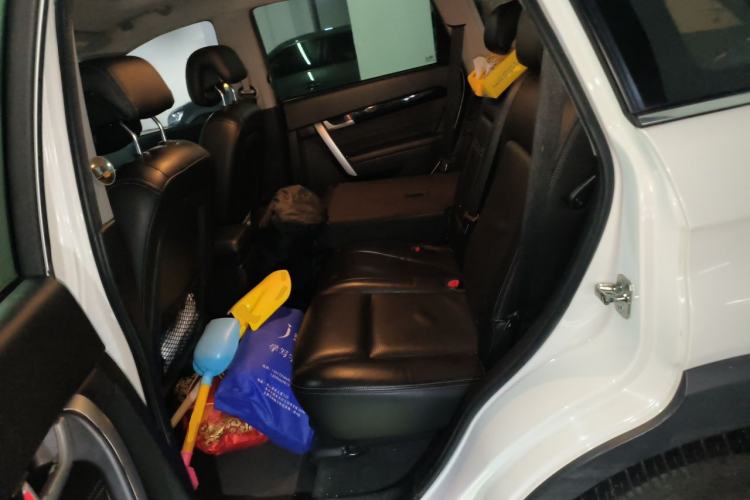 Used Chevrolet Captiva 2014 2.4L 4x4 Flagship Edition 7 Seats Left Rear Seat