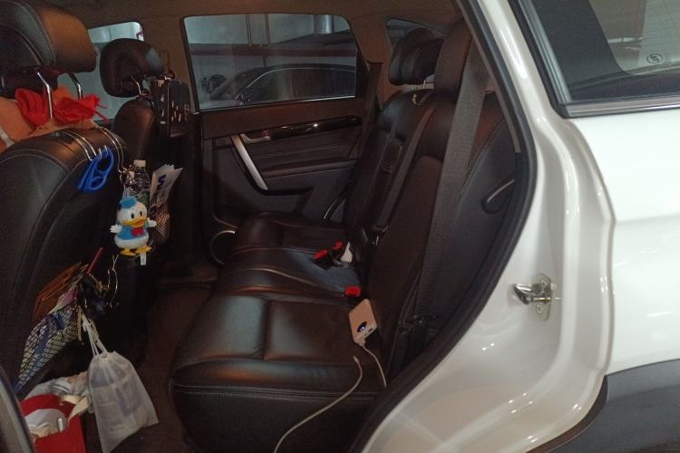 Used Chevrolet Captiva 2014 2.4L 4x4 Flagship Edition 7 Seats Left Rear Seat