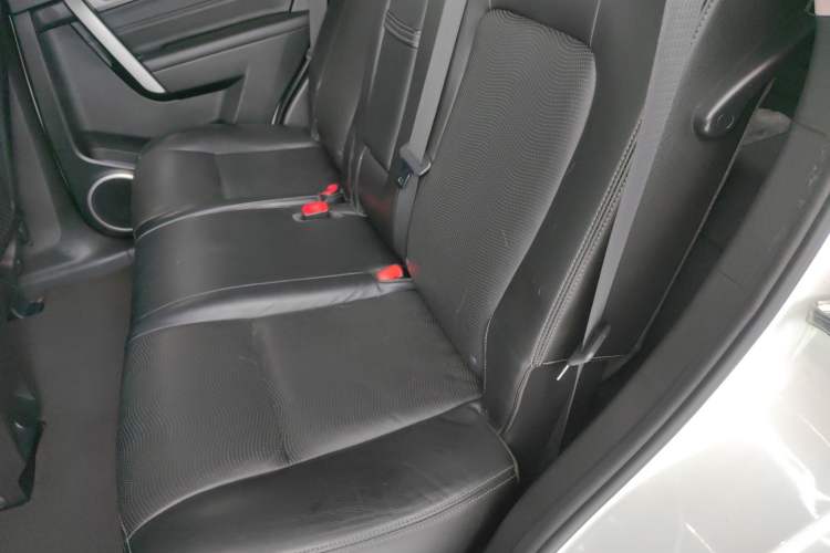Used Chevrolet Captiva 2014 2.4L 4x4 Flagship Edition 7 Seats Left Rear Seat