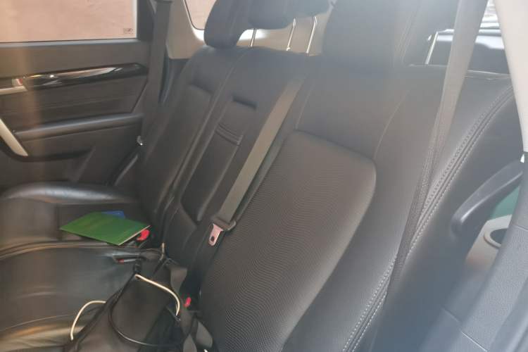 Used Chevrolet Captiva 2014 2.4L 4x4 Flagship Edition 7 Seats Left Rear Seat