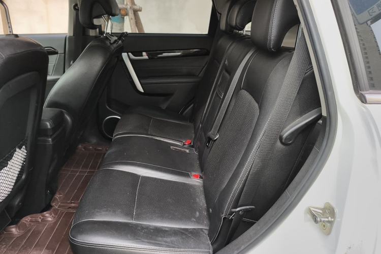 Used Chevrolet Captiva 2014 2.4L 4x4 Flagship Edition 7 Seats Left Rear Seat