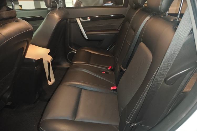 Used Chevrolet Captiva 2014 2.4L 4x4 Flagship Edition 7 Seats Left Rear Seat