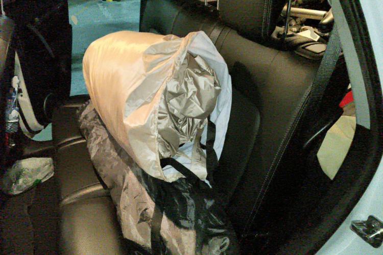 Used Chevrolet Captiva 2014 2.4L Two-Wheel Drive Urban Version 7 Seats Left Rear Seat
