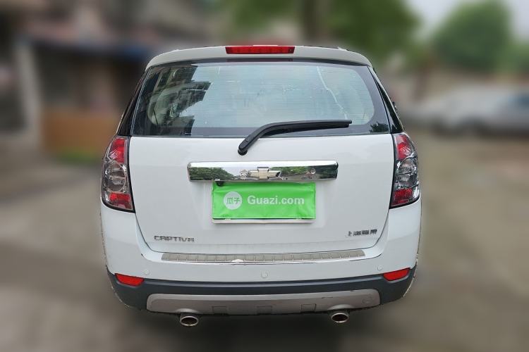 Used Chevrolet Captiva 2014 2.4L Two-Wheel Drive Urban Version 7 Seats Rear