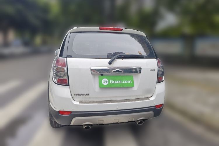 Used Chevrolet Captiva 2014 2.4L 4x4 Flagship Edition 7 Seats Rear