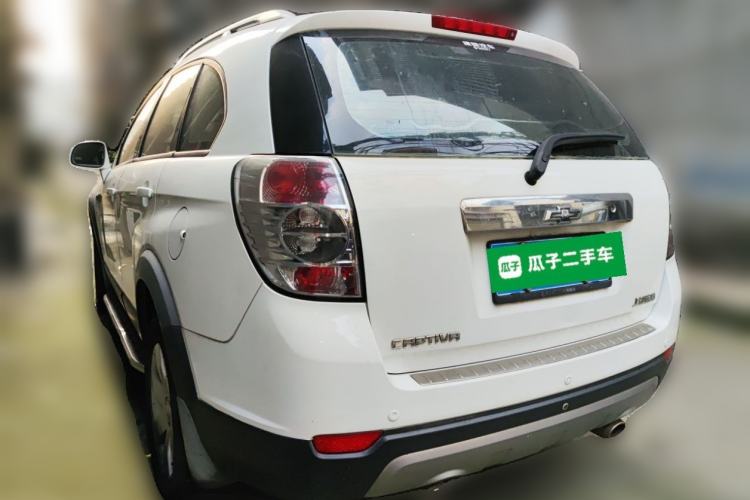Used Chevrolet Captiva 2014 2.4L Two-Wheel Drive Urban Version 7 Seats Rear Left 45 Deg