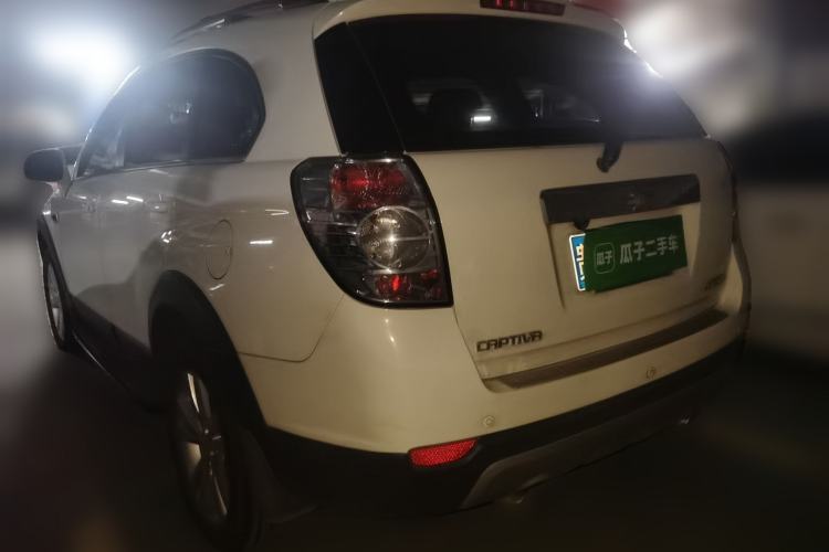 Used Chevrolet Captiva 2014 2.4L 4x4 Flagship Edition 7 Seats Rear Left 45 Deg