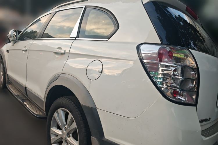 Used Chevrolet Captiva 2014 2.4L 4x4 Flagship Edition 7 Seats Rear Left 45 Deg