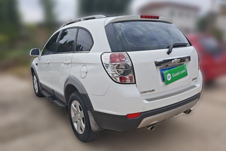 Used Chevrolet Captiva 2014 2.4L Two-Wheel Drive Urban Version 7 Seats Rear Left 45 Deg