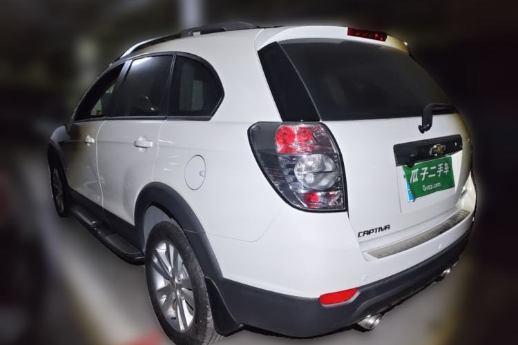 Used Chevrolet Captiva 2014 2.4L 4x4 Flagship Edition 7 Seats Rear Left 45 Deg