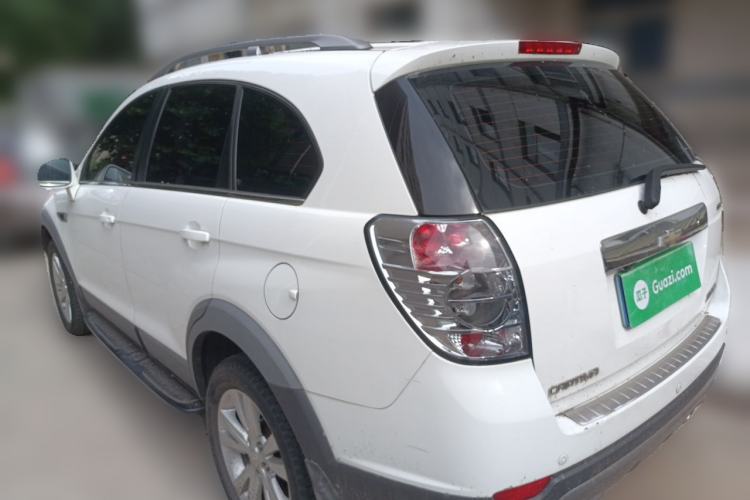 Used Chevrolet Captiva 2014 2.4L 4x4 Flagship Edition 7 Seats Rear Left 45 Deg