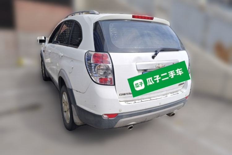 Used Chevrolet Captiva 2014 2.4L Two-Wheel Drive Urban Version 7 Seats Rear Left 45 Deg