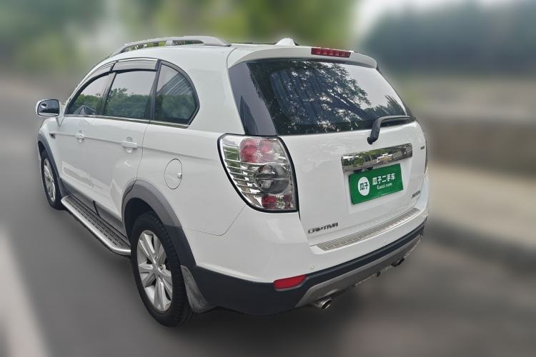 Used Chevrolet Captiva 2014 2.4L 4x4 Flagship Edition 7 Seats Rear Left 45 Deg