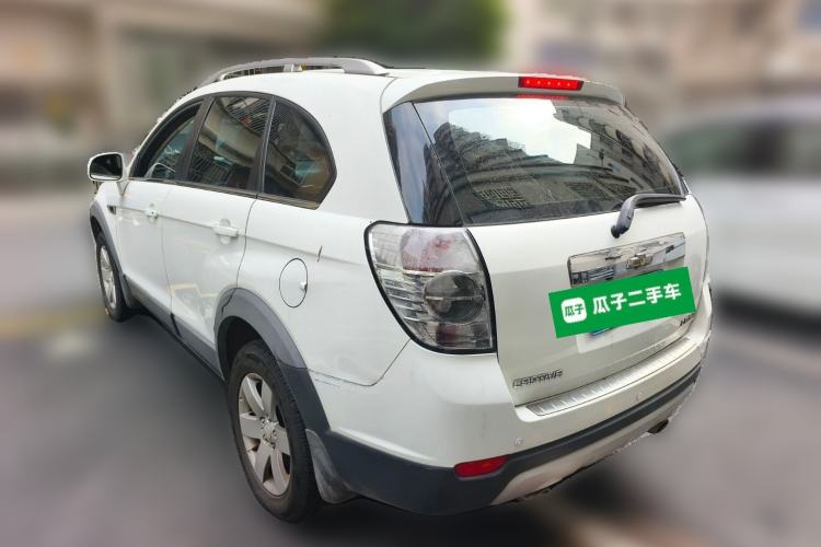 Used Chevrolet Captiva 2014 2.4L Two-Wheel Drive Urban Version 7 Seats Rear Left 45 Deg
