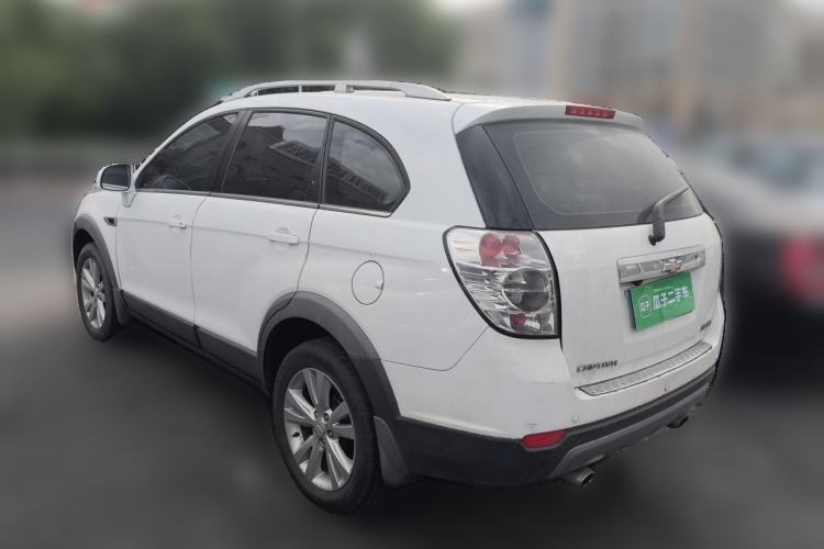 Used Chevrolet Captiva 2014 2.4L 4x4 Flagship Edition 7 Seats Rear Left 45 Deg
