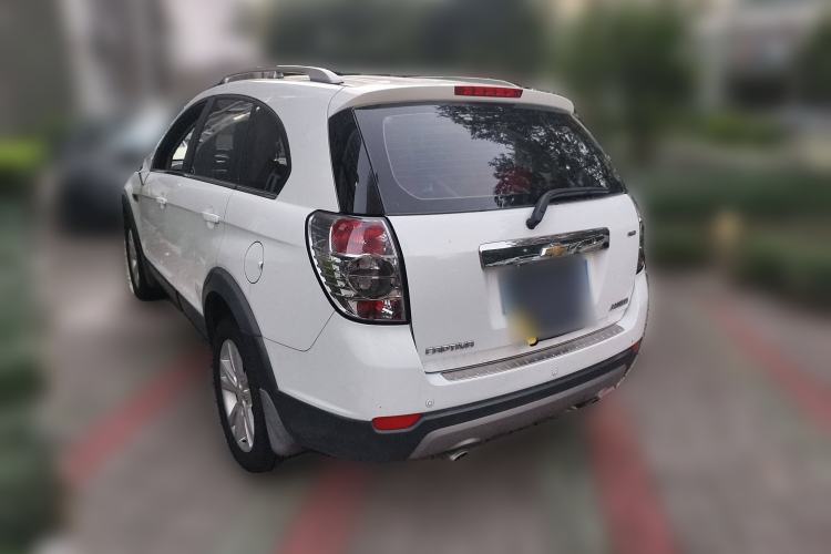 Used Chevrolet Captiva 2014 2.4L 4x4 Flagship Edition 7 Seats Rear Left 45 Deg