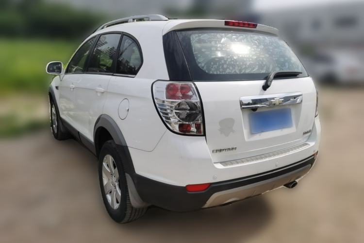 Used Chevrolet Captiva 2014 2.4L Two-Wheel Drive Urban Version 7 Seats Rear Left 45 Deg