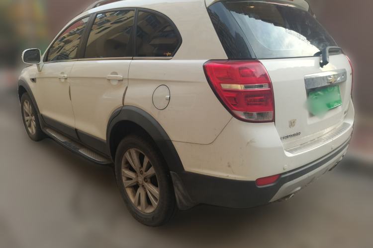 Used Chevrolet Captiva 2014 2.4L 4x4 Flagship Edition 7 Seats Rear Left 45 Deg