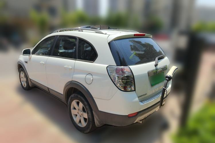 Used Chevrolet Captiva 2014 2.4L Two-Wheel Drive Urban Version 7 Seats Rear Left 45 Deg