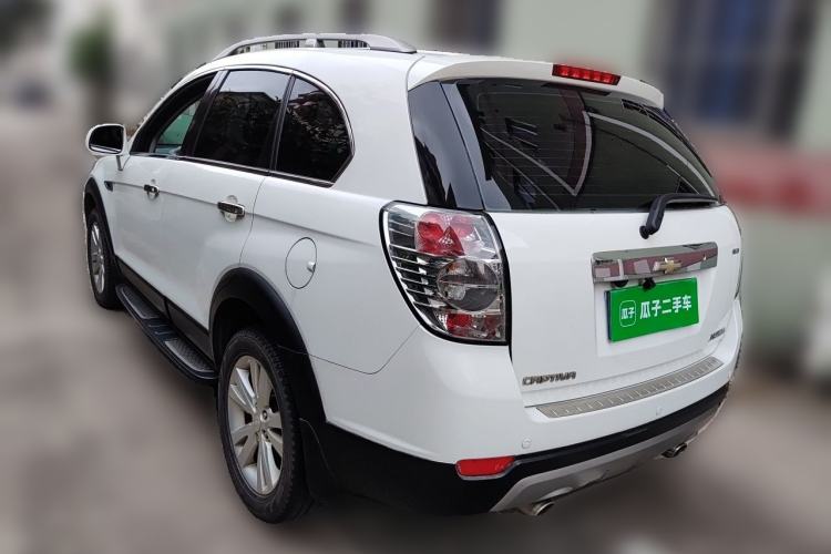 Used Chevrolet Captiva 2014 2.4L 4x4 Flagship Edition 7 Seats Rear Left 45 Deg
