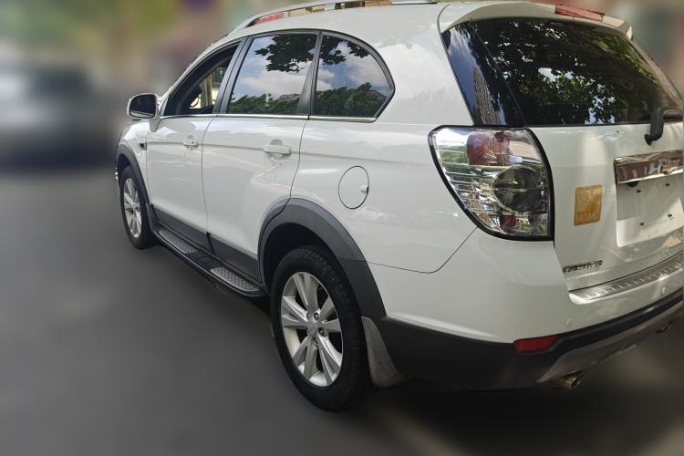 Used Chevrolet Captiva 2014 2.4L 4x4 Flagship Edition 7 Seats Rear Left 45 Deg