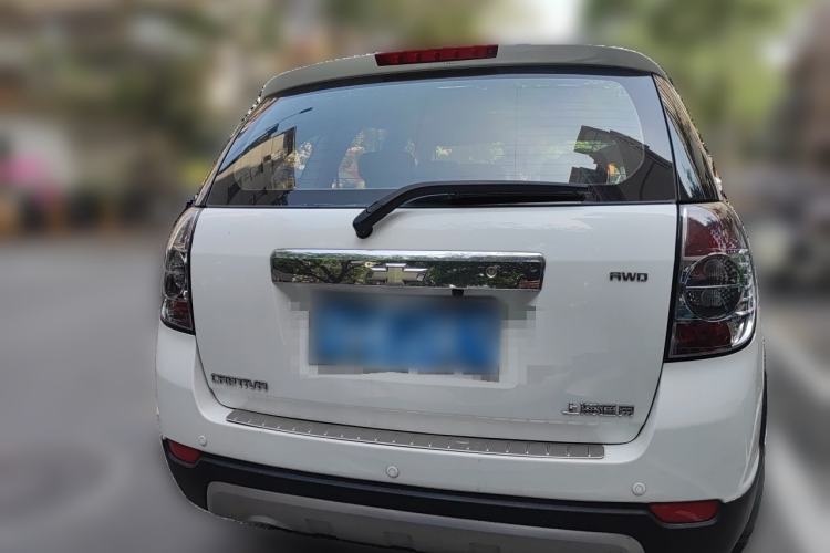Used Chevrolet Captiva 2014 2.4L 4x4 Flagship Edition 7 Seats Rear