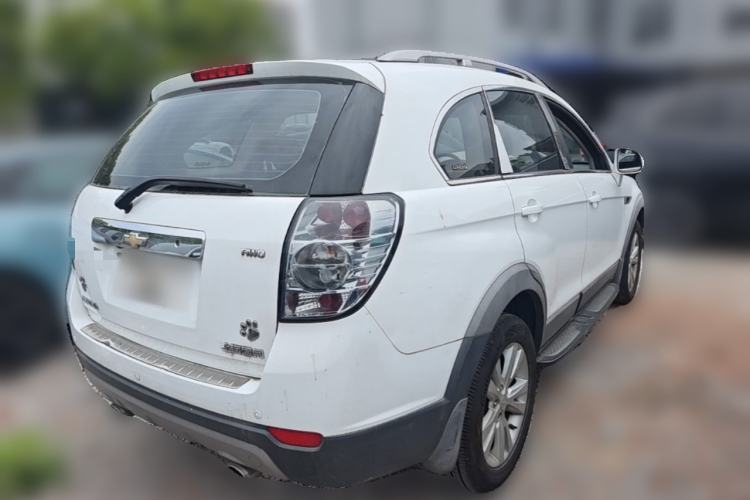 Used Chevrolet Captiva 2014 2.4L 4x4 Flagship Edition 7 Seats Rear Right 45 Deg