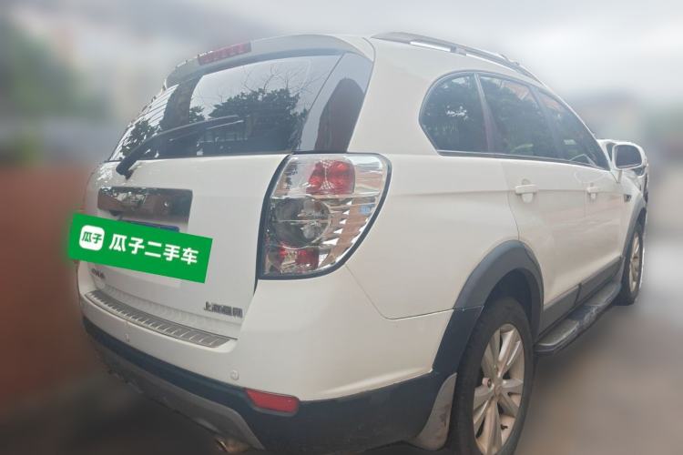 Used Chevrolet Captiva 2014 2.4L 4x4 Flagship Edition 7 Seats Rear Right 45 Deg
