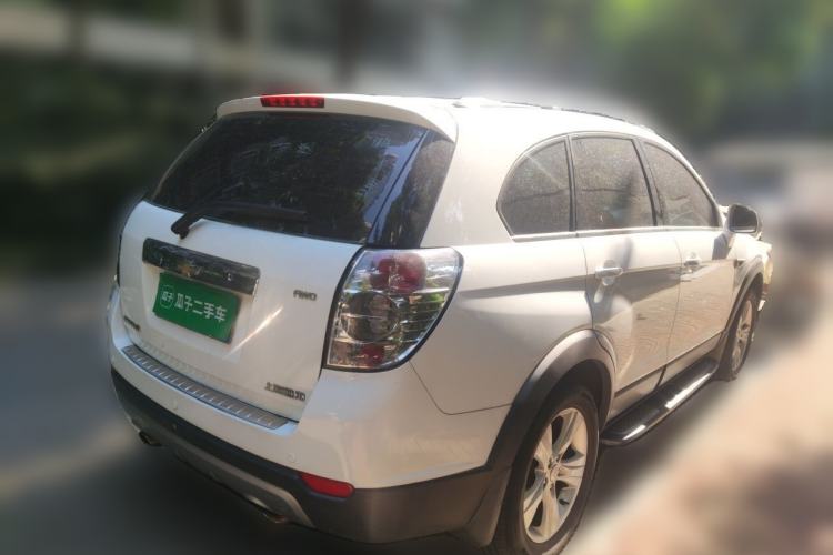 Used Chevrolet Captiva 2014 2.4L 4x4 Flagship Edition 7 Seats Rear Right 45 Deg