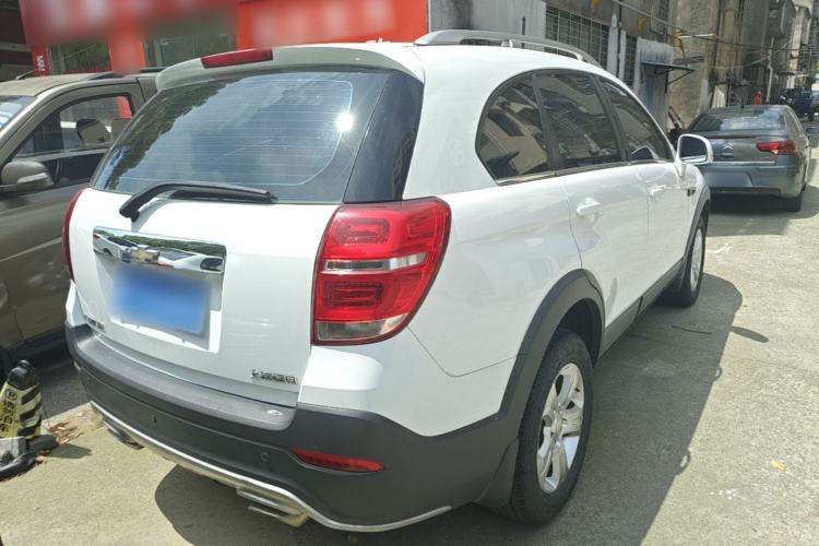 Used Chevrolet Captiva 2014 2.4L Two-Wheel Drive City Edition 5 Seats Rear Right 45 Deg