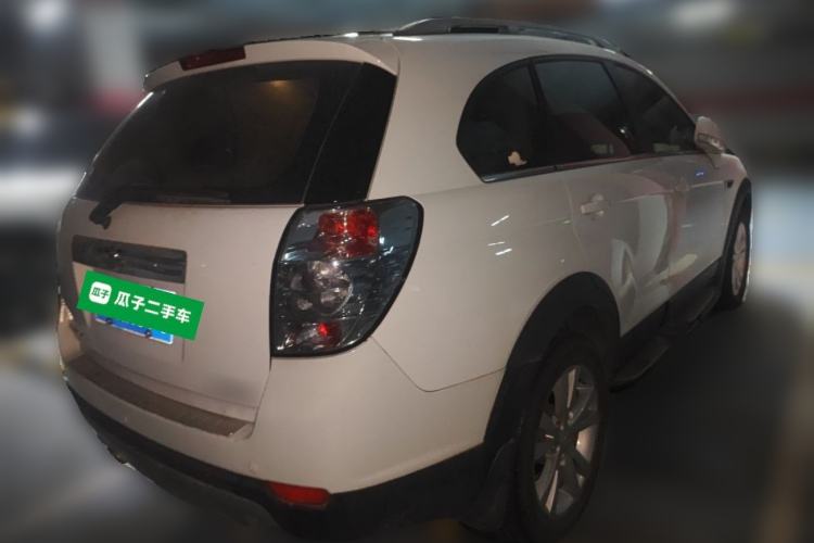 Used Chevrolet Captiva 2014 2.4L 4x4 Flagship Edition 7 Seats Rear Right 45 Deg