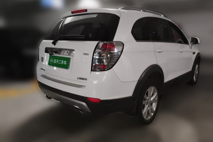 Used Chevrolet Captiva 2014 2.4L 4x4 Flagship Edition 7 Seats Rear Right 45 Deg