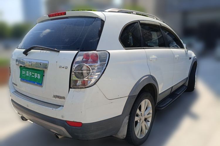 Used Chevrolet Captiva 2014 2.4L 4x4 Flagship Edition 7 Seats Rear Right 45 Deg
