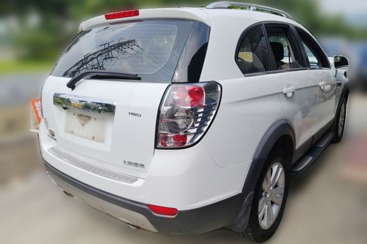 Used Chevrolet Captiva 2014 2.4L 4x4 Flagship Edition 7 Seats Rear Right 45 Deg
