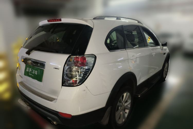 Used Chevrolet Captiva 2014 2.4L 4x4 Flagship Edition 7 Seats Rear Right 45 Deg