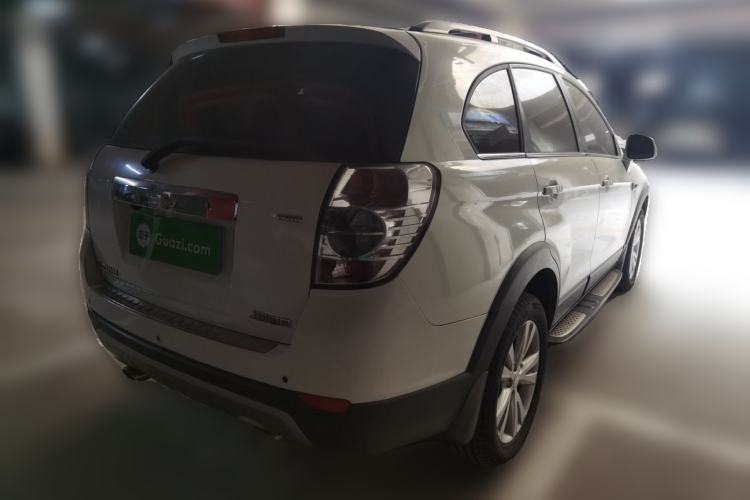 Used Chevrolet Captiva 2014 2.4L 4x4 Flagship Edition 7 Seats Rear Right 45 Deg