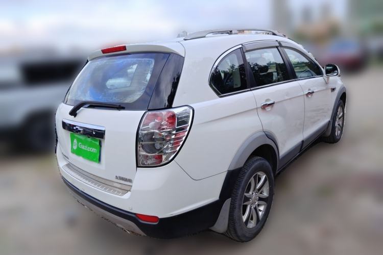 Used Chevrolet Captiva 2014 2.4L Two-Wheel Drive Urban Version 7 Seats Rear Right 45 Deg